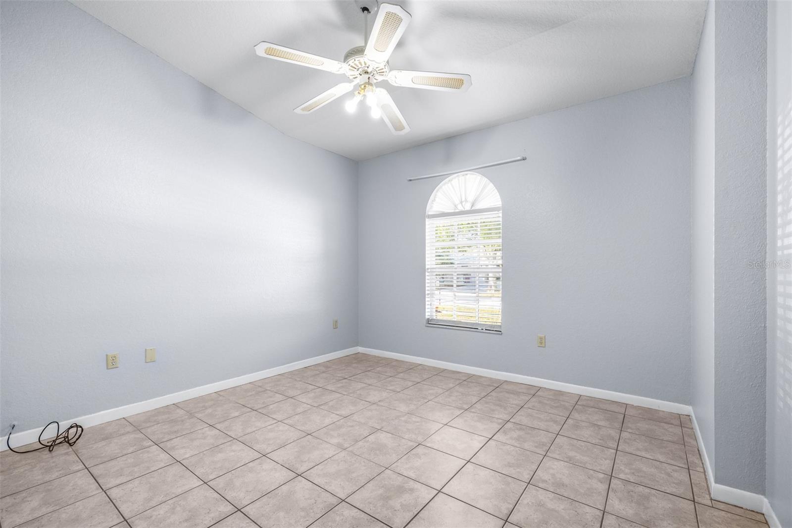 Listing photo id 46 for 714 Charlotte Avenue