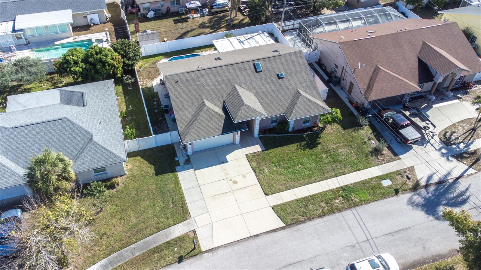 Listing photo id 75 for 714 Charlotte Avenue