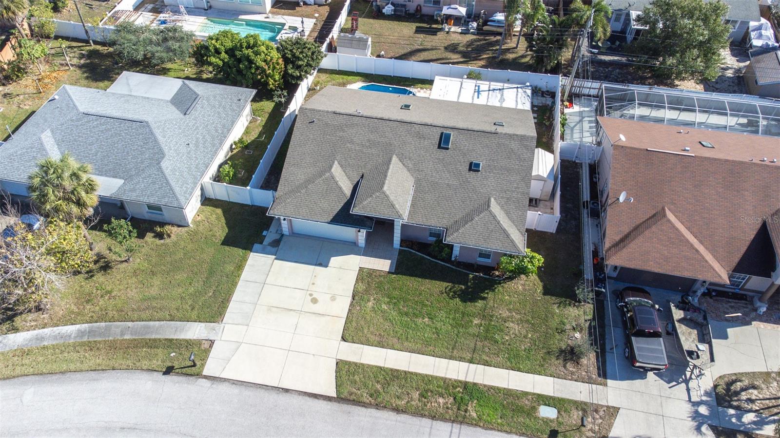 Listing photo id 76 for 714 Charlotte Avenue