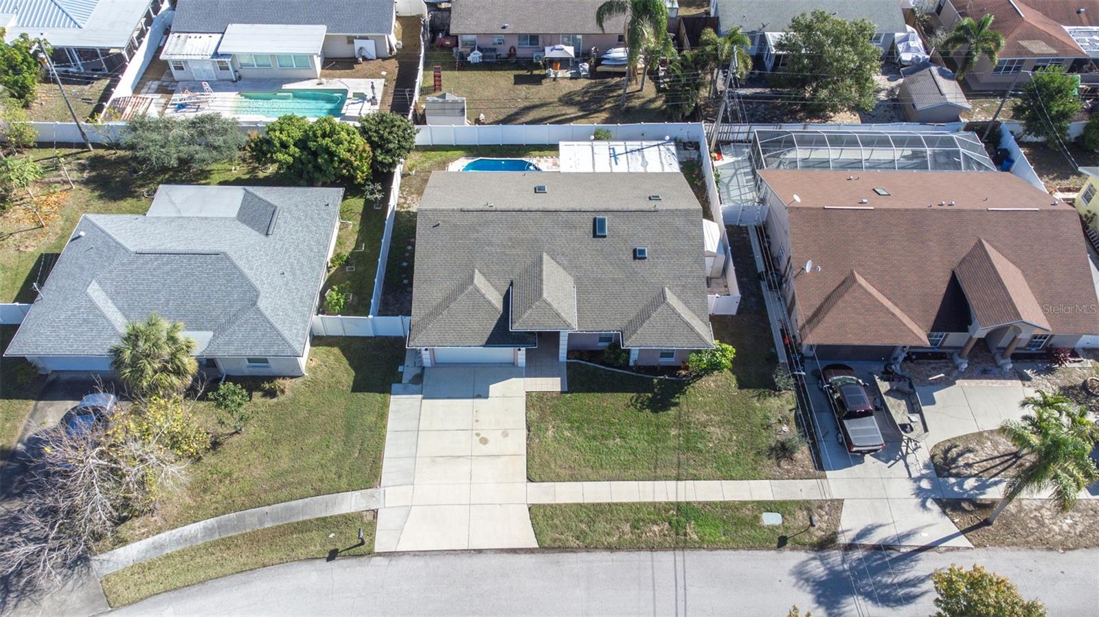 Listing photo id 78 for 714 Charlotte Avenue