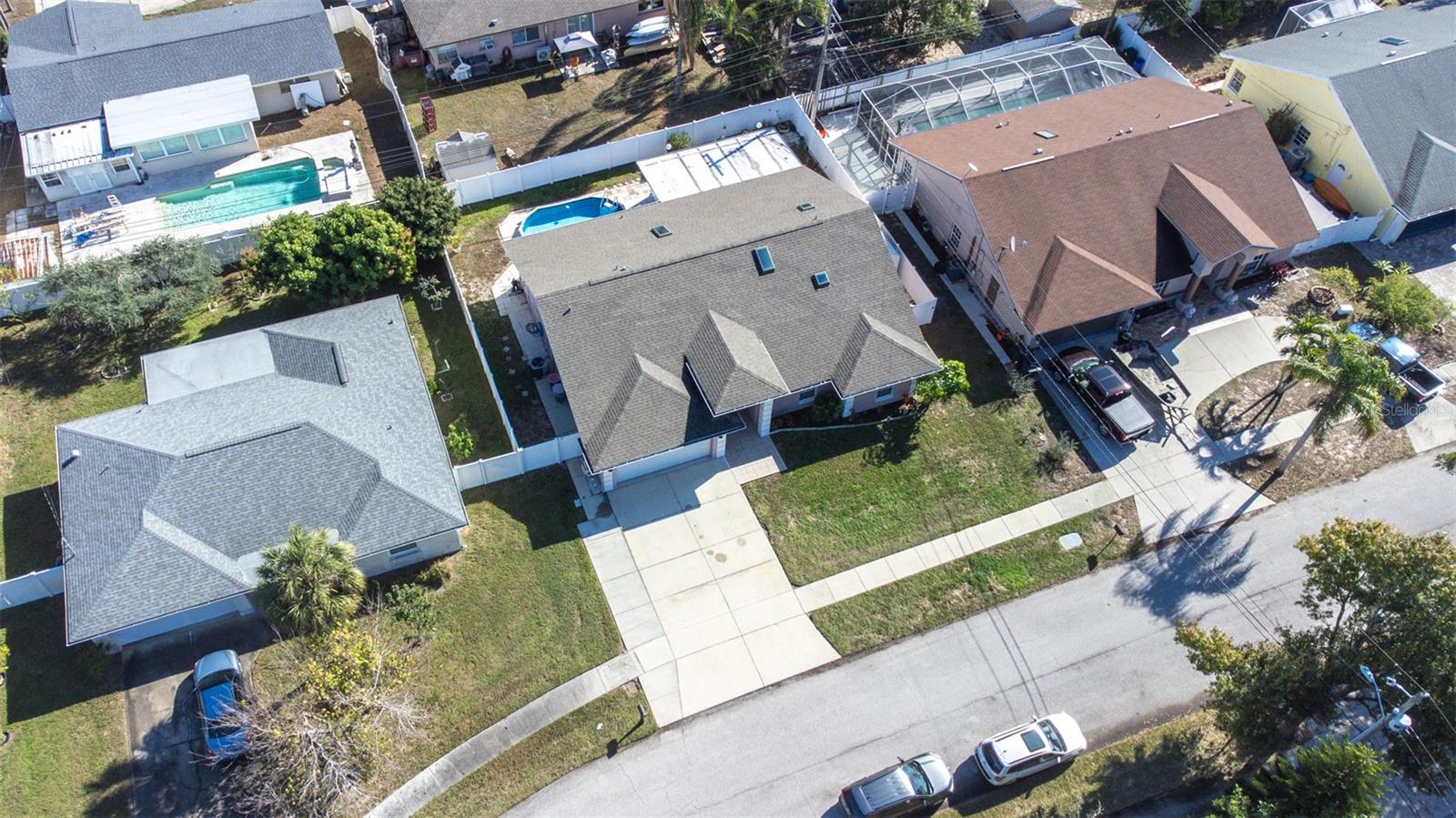 Listing photo id 79 for 714 Charlotte Avenue