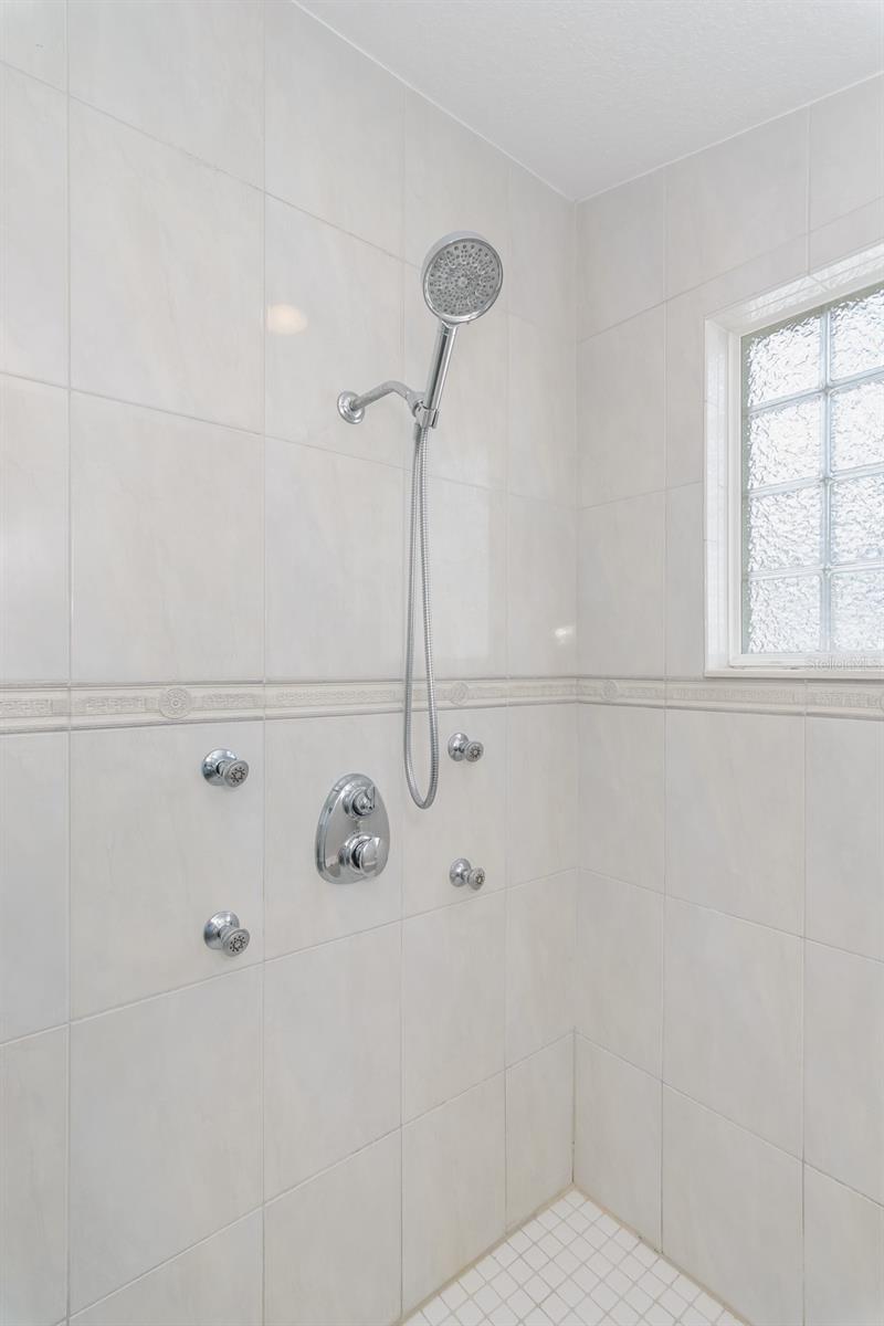 Image 26 of 52 For 3079 Lahlor Lane