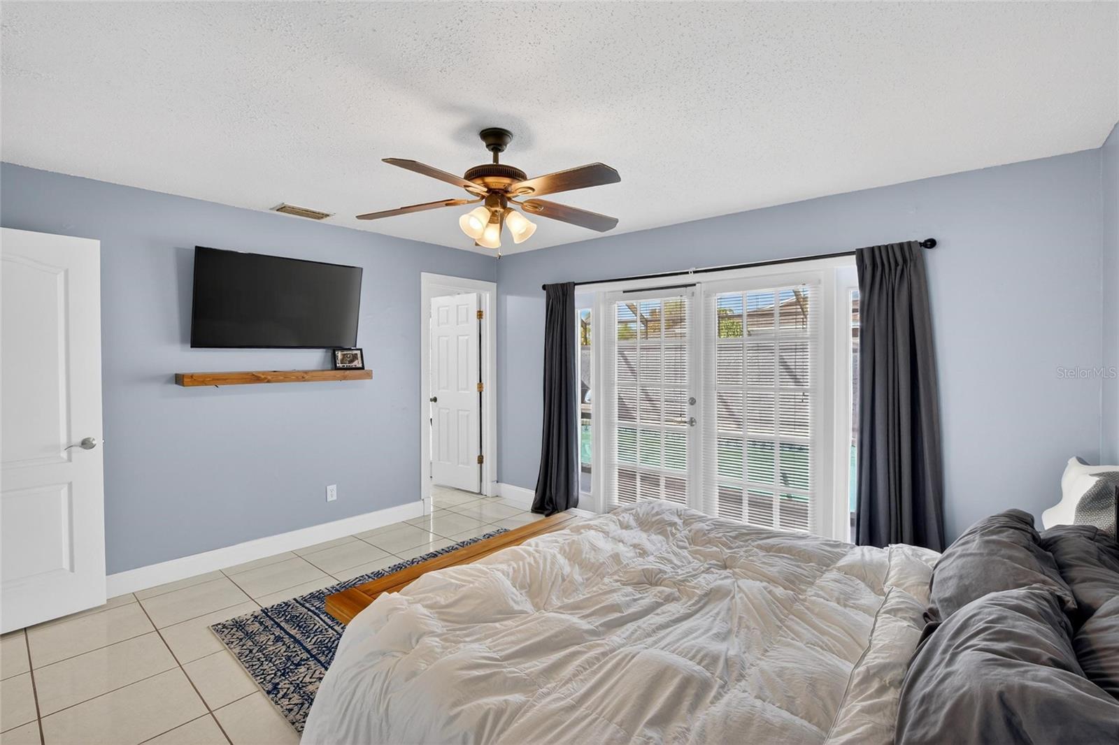 Image 12 of 28 For 5802 Tampa Shores Boulevard