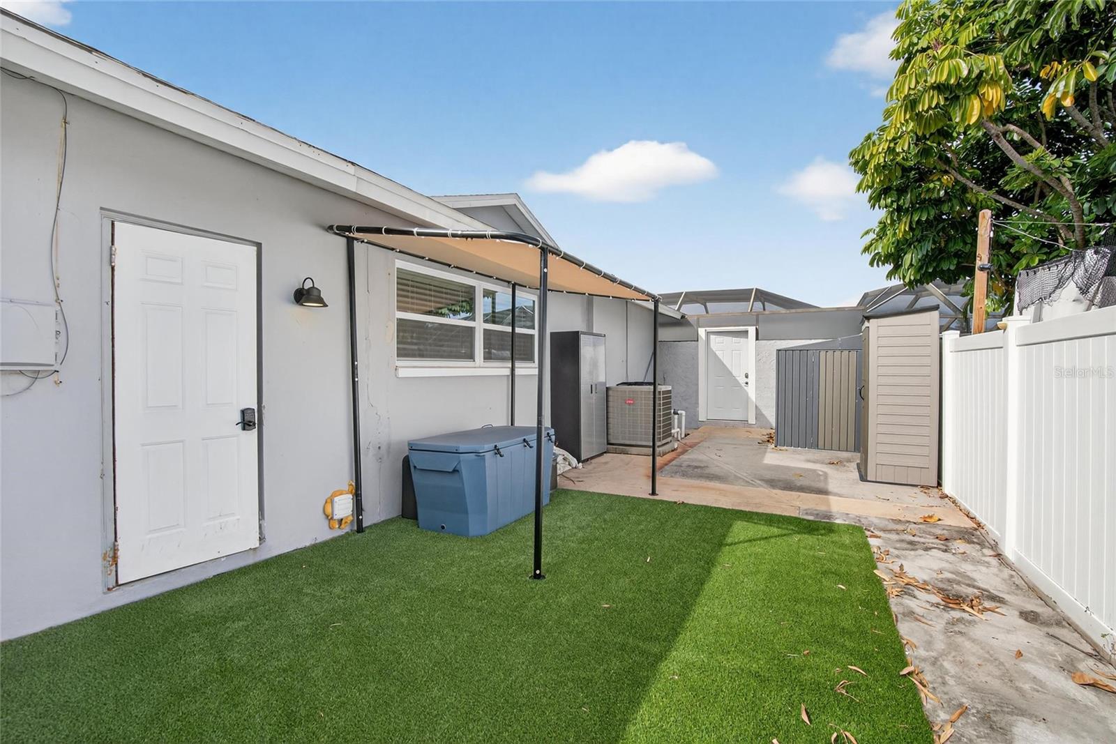 Image 19 of 28 For 5802 Tampa Shores Boulevard