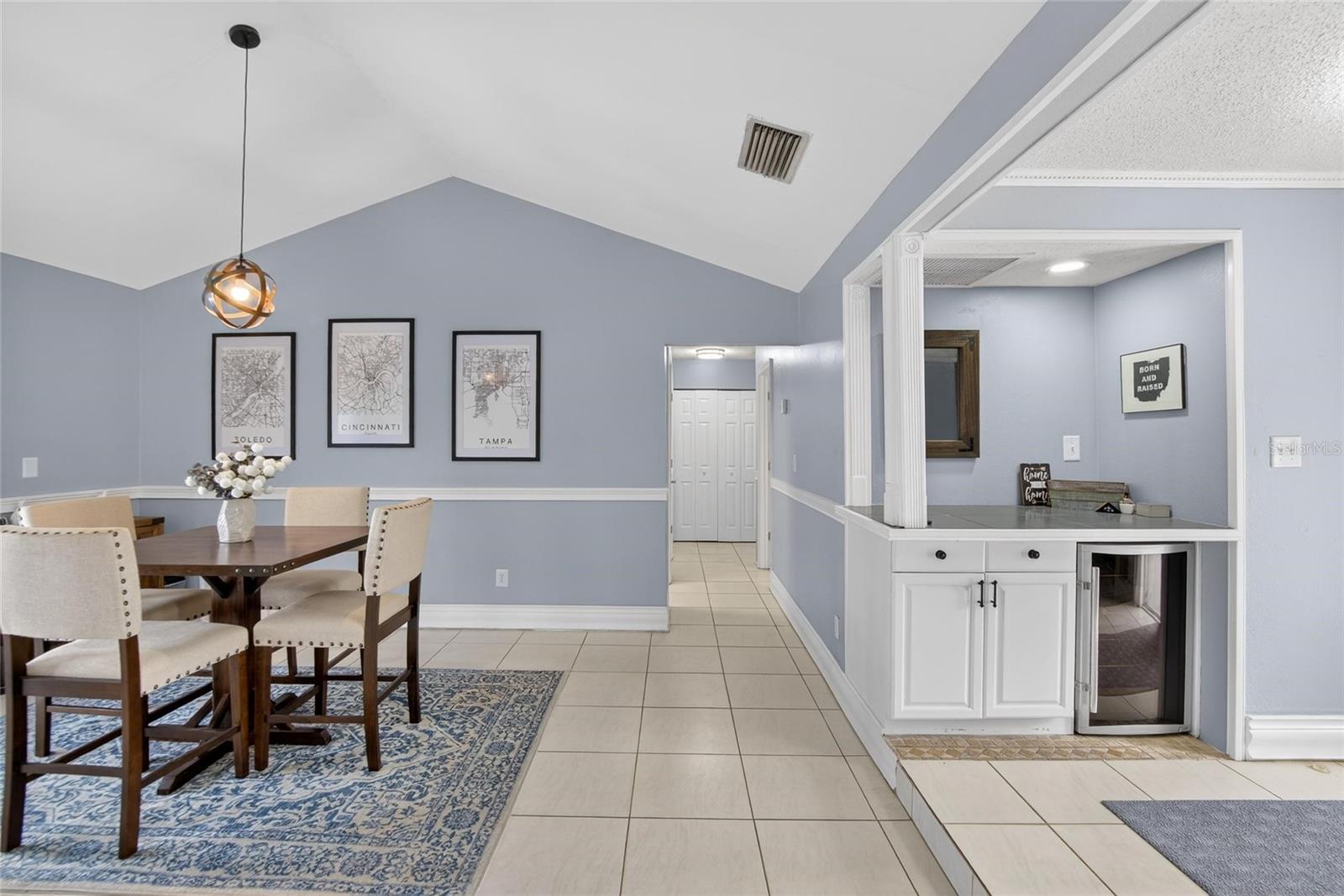 Image 4 of 28 For 5802 Tampa Shores Boulevard