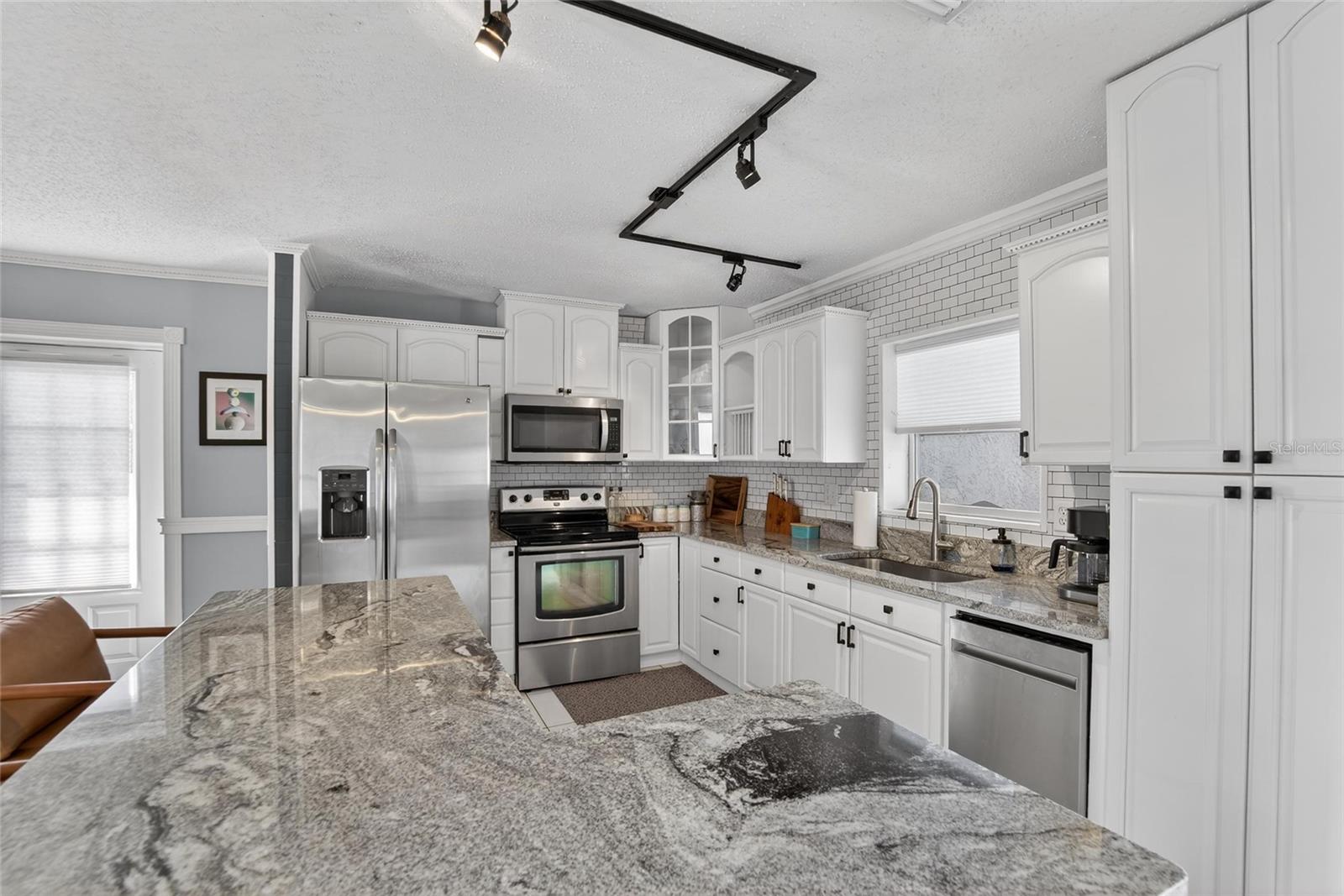 Image 7 of 28 For 5802 Tampa Shores Boulevard