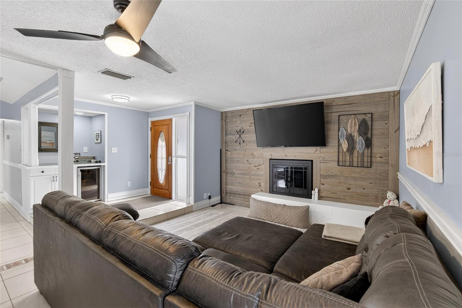 Image 9 of 28 For 5802 Tampa Shores Boulevard