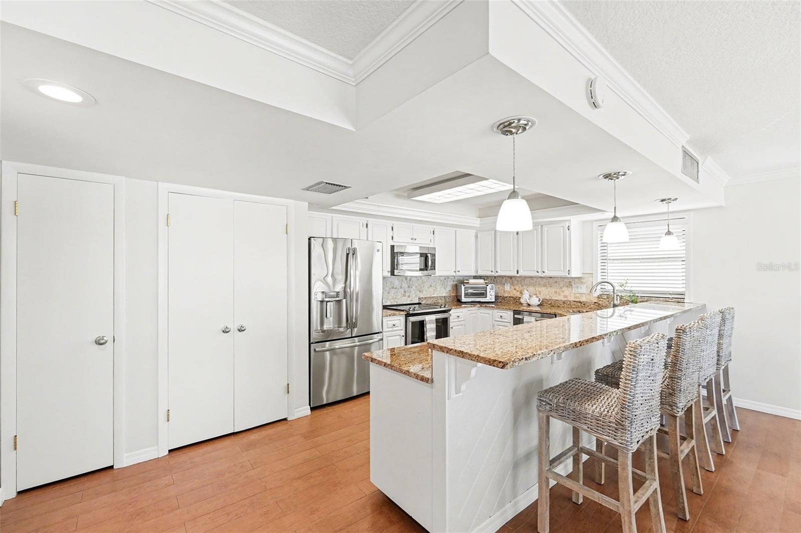 Image 22 of 43 For 19936 Gulf Boulevard