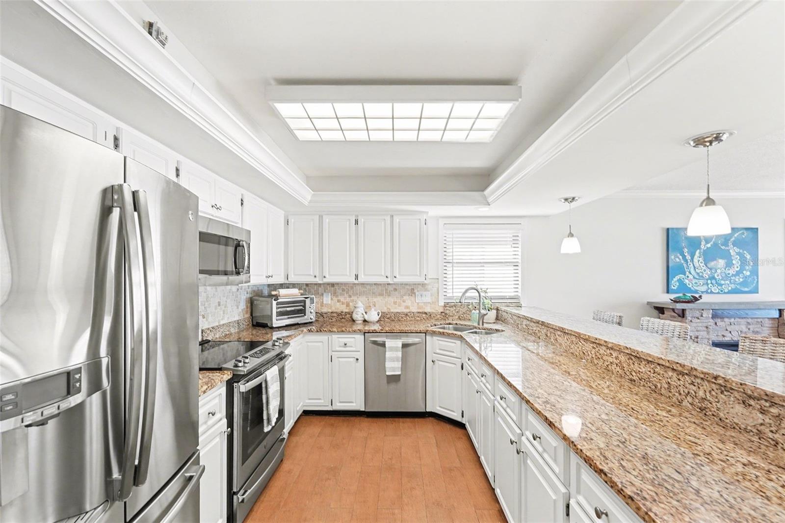 Image 24 of 43 For 19936 Gulf Boulevard