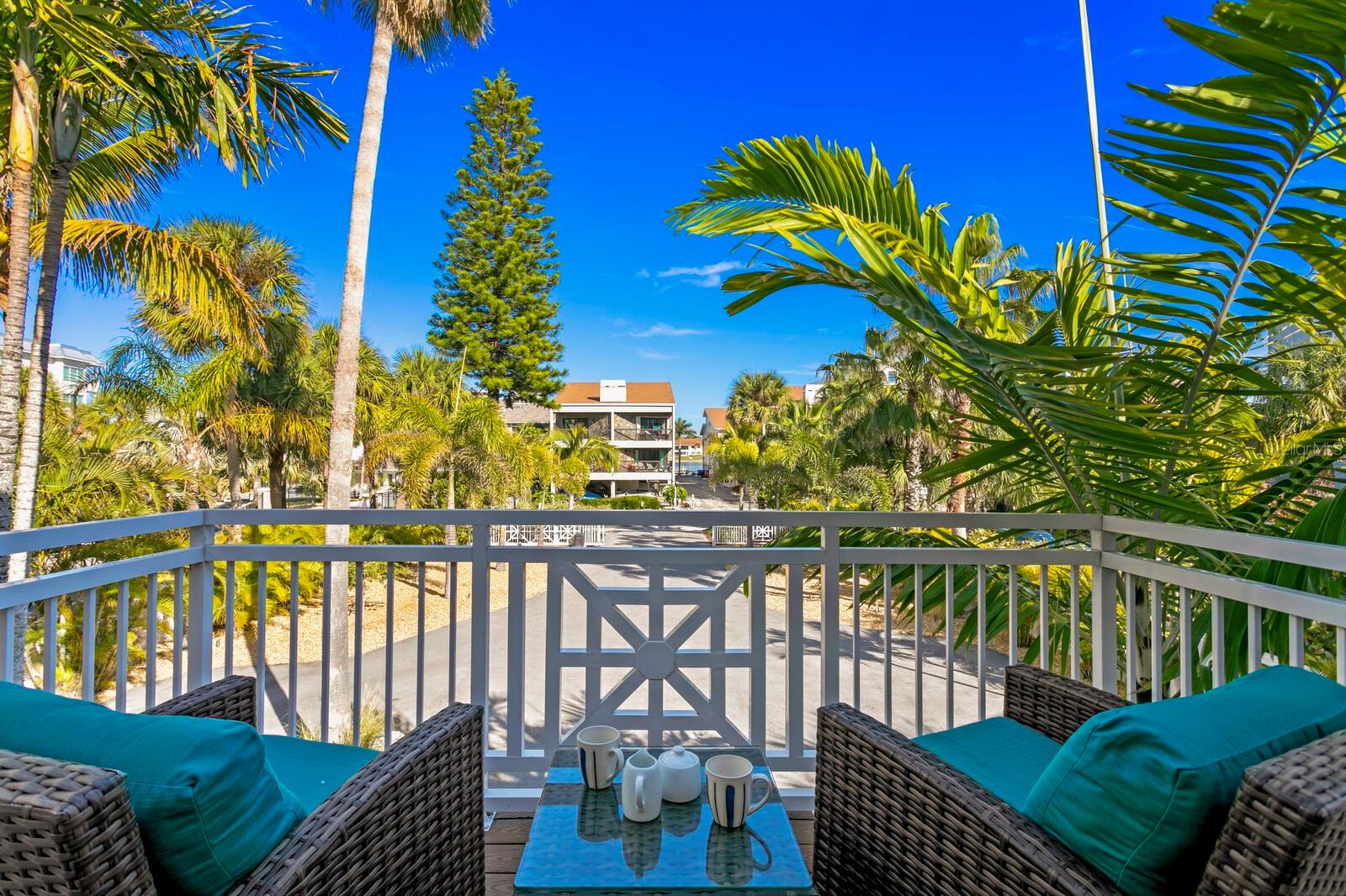 Image 33 of 43 For 19936 Gulf Boulevard