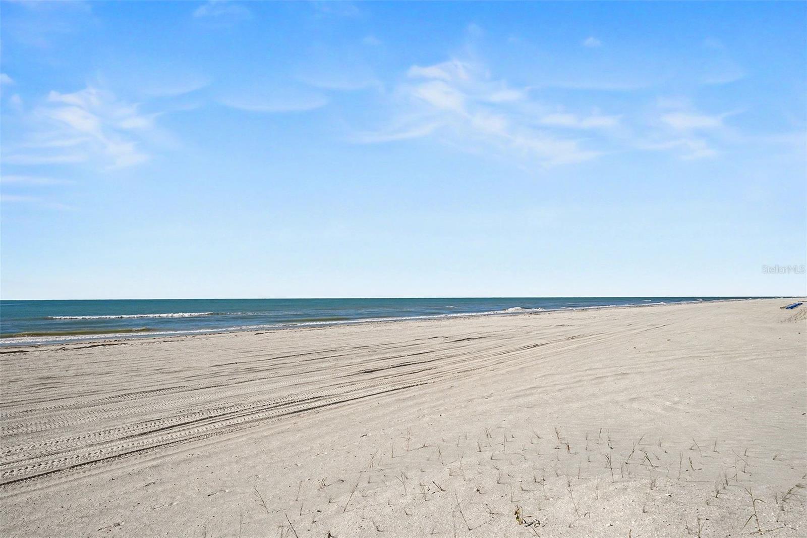 Image 36 of 43 For 19936 Gulf Boulevard