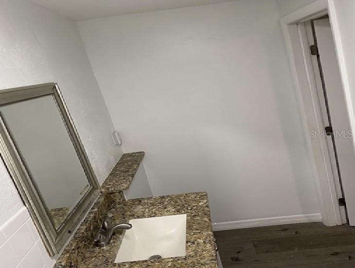 Image 13 of 17 For 8911 Willow Avenue