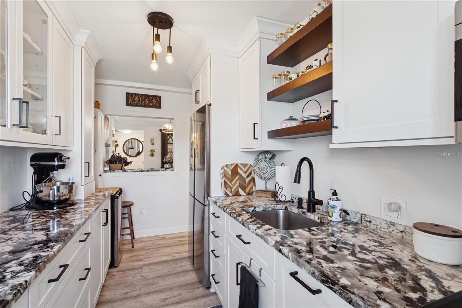 Image 12 of 28 For 841 4th Avenue N 65