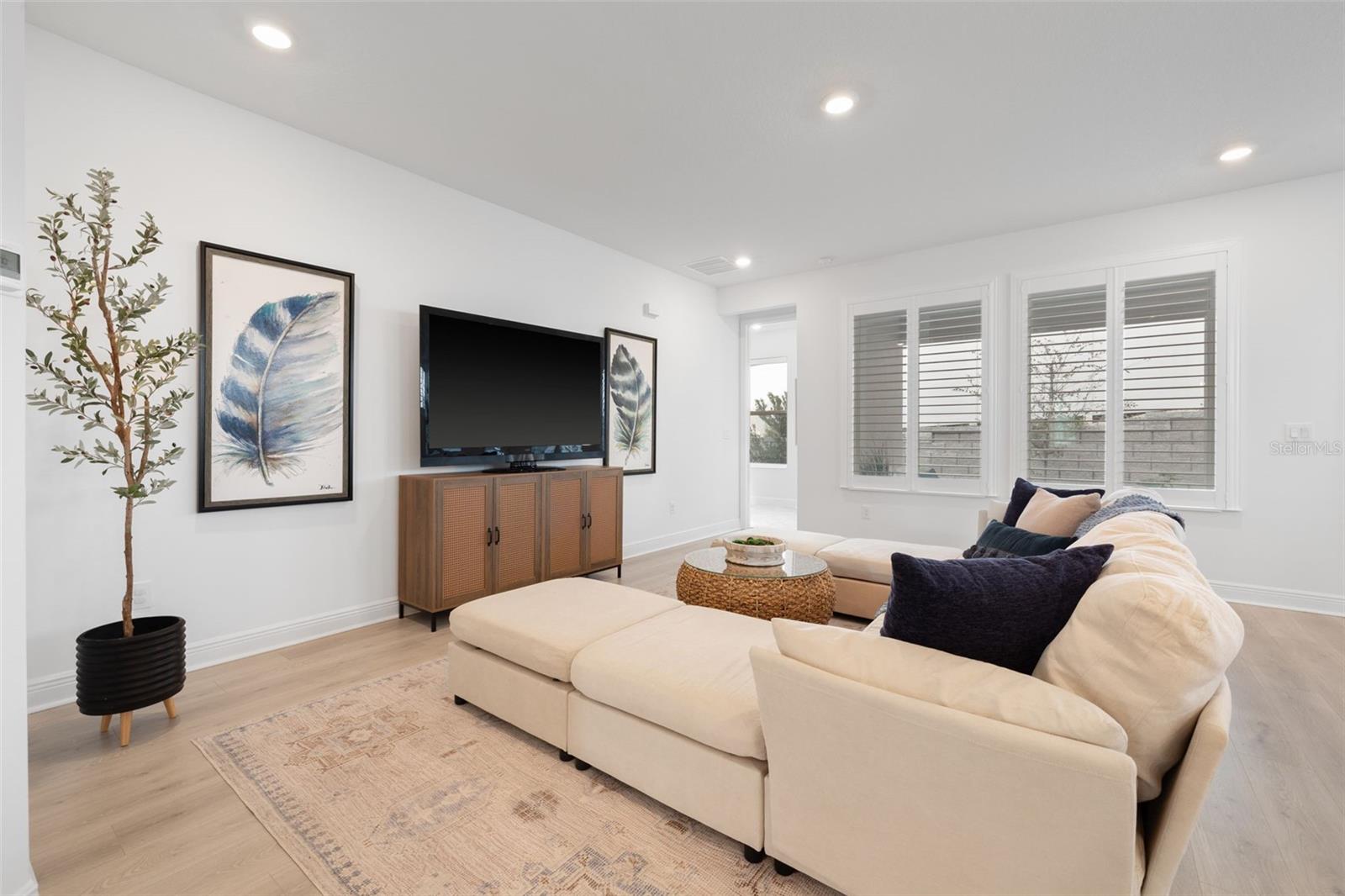 Image 4 of 27 For 1536 Gopher Loop