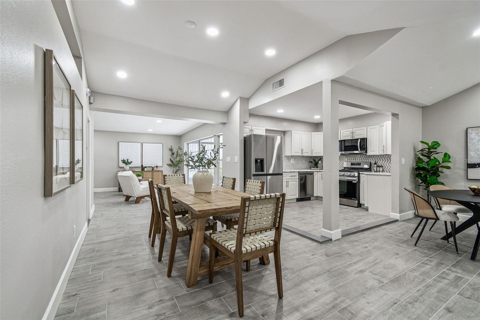 Listing photo id 21 for 2 Treasure Drive