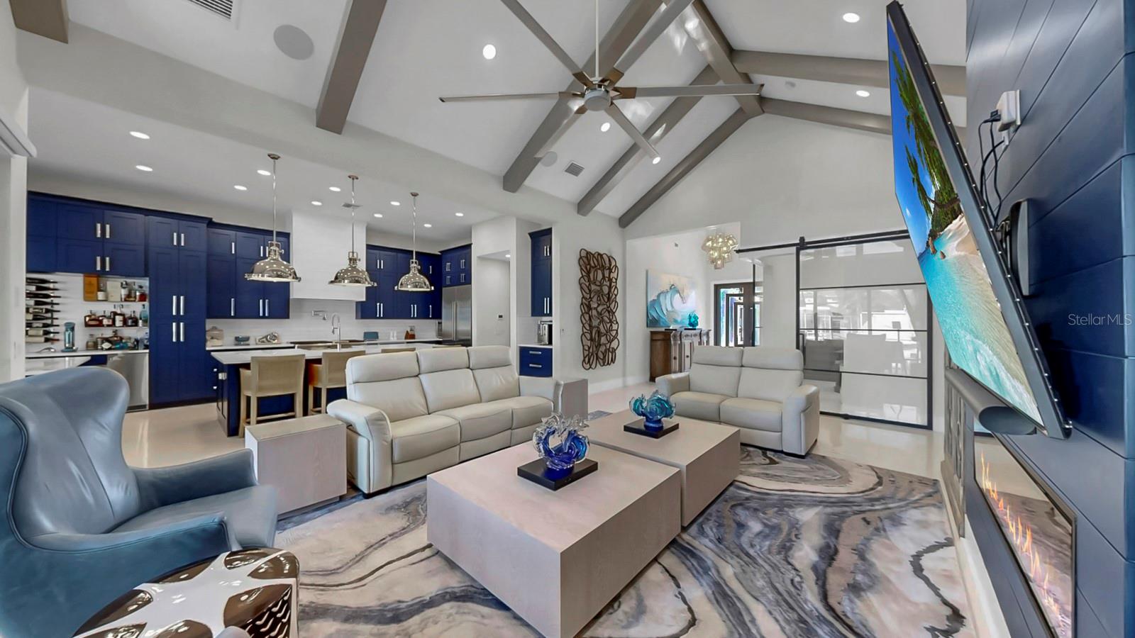 Image 18 of 93 For 703 Pinckney Drive