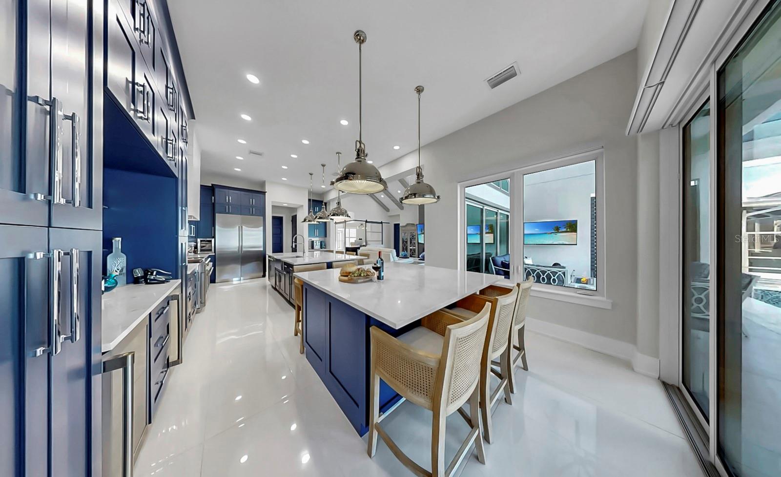 Image 21 of 93 For 703 Pinckney Drive