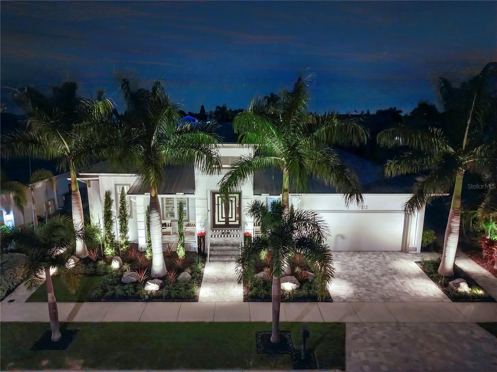 Image 3 of 4 For 703 Pinckney Drive