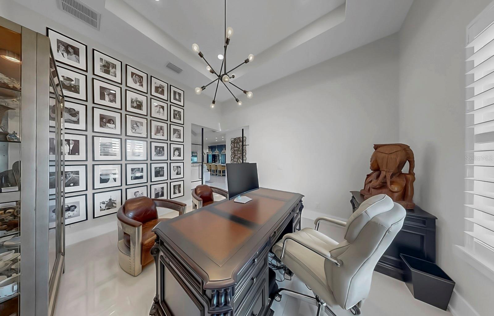 Image 9 of 93 For 703 Pinckney Drive