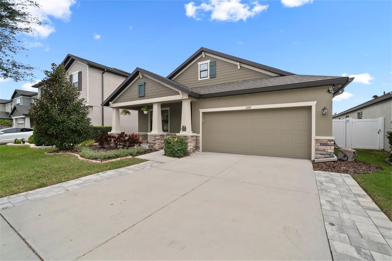 Image 2 of 62 For 11223 Paddock Manor Avenue