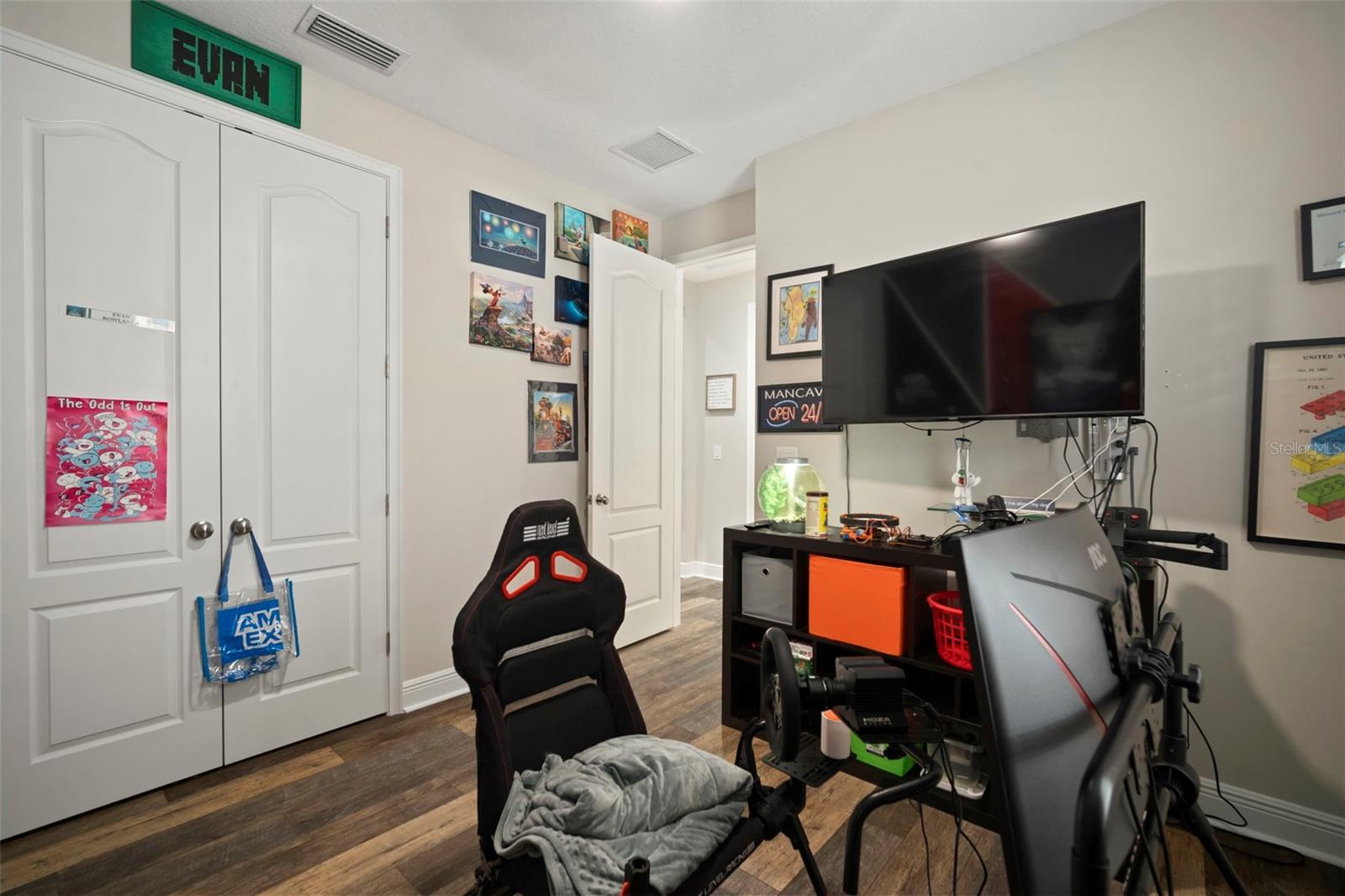 Image 40 of 62 For 11223 Paddock Manor Avenue