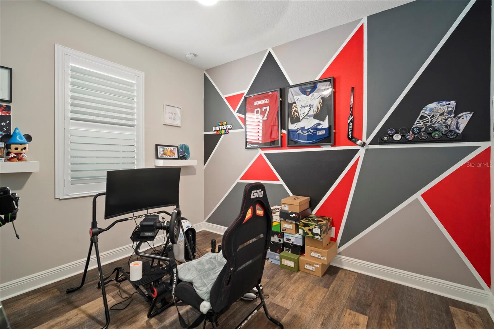 Image 42 of 62 For 11223 Paddock Manor Avenue