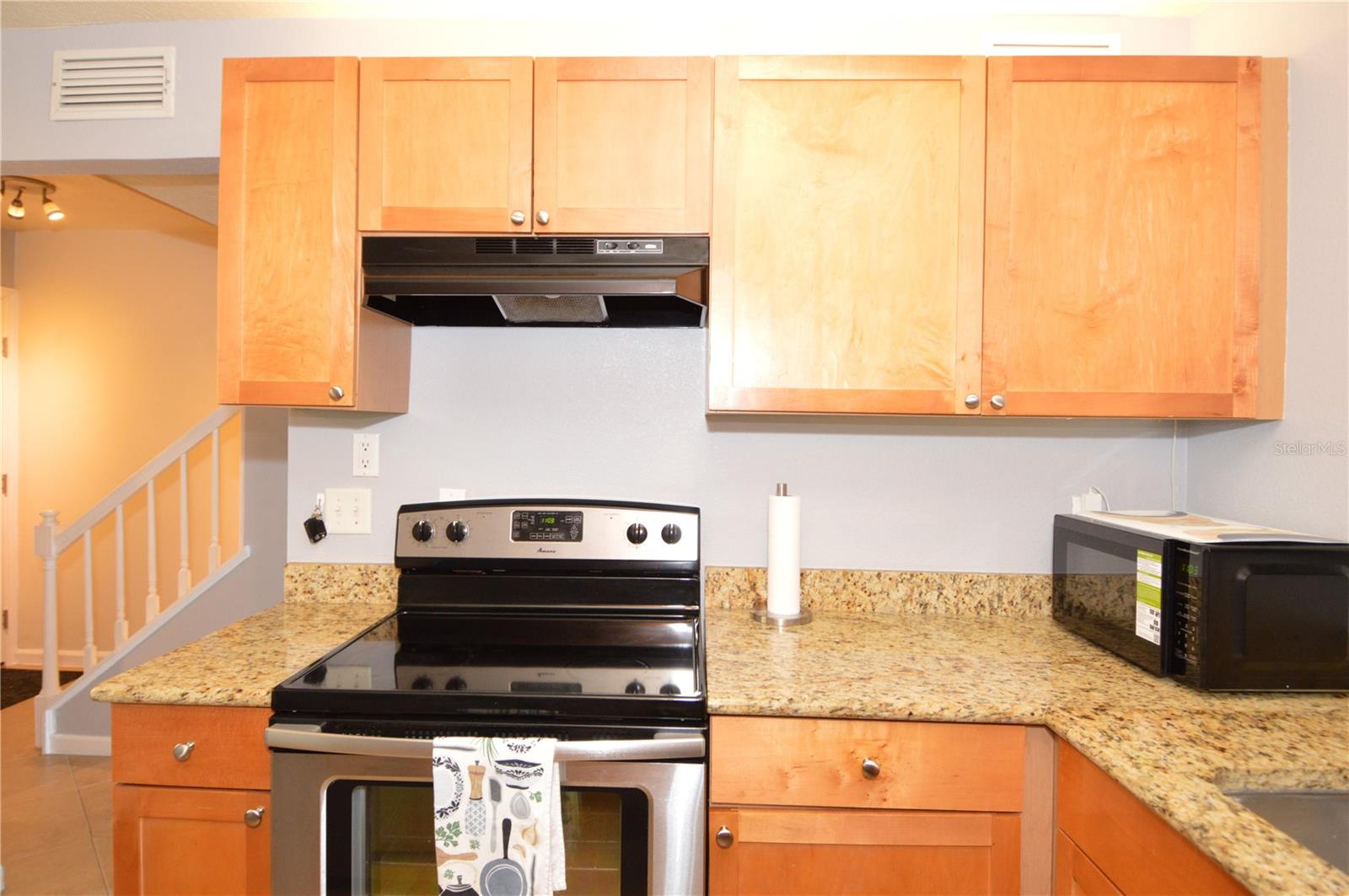 Image 10 of 100 For 3837 Pompano Drive Se 3837(furni