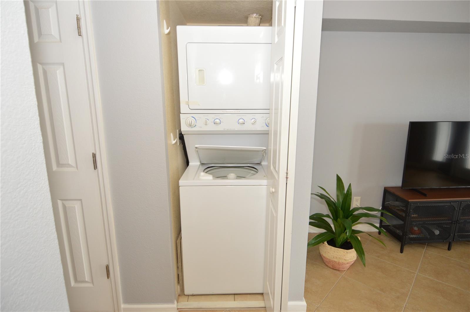 Image 28 of 100 For 3837 Pompano Drive Se 3837(furni