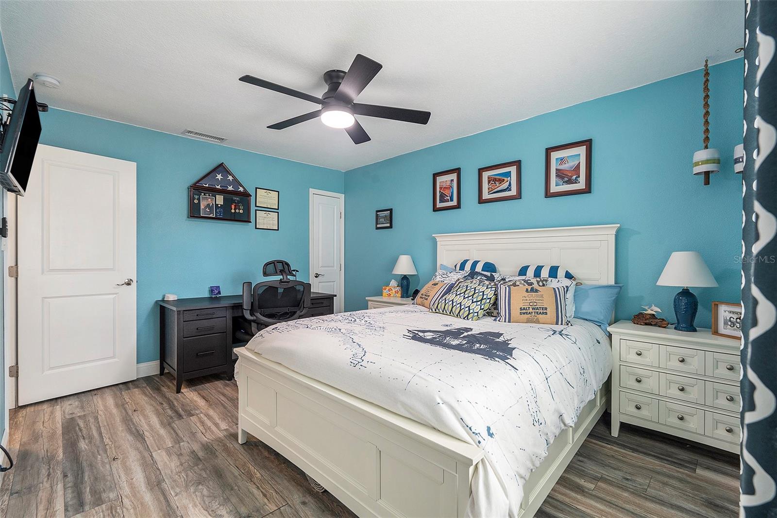 Image 12 of 25 For 5134 Salmon Drive Se A