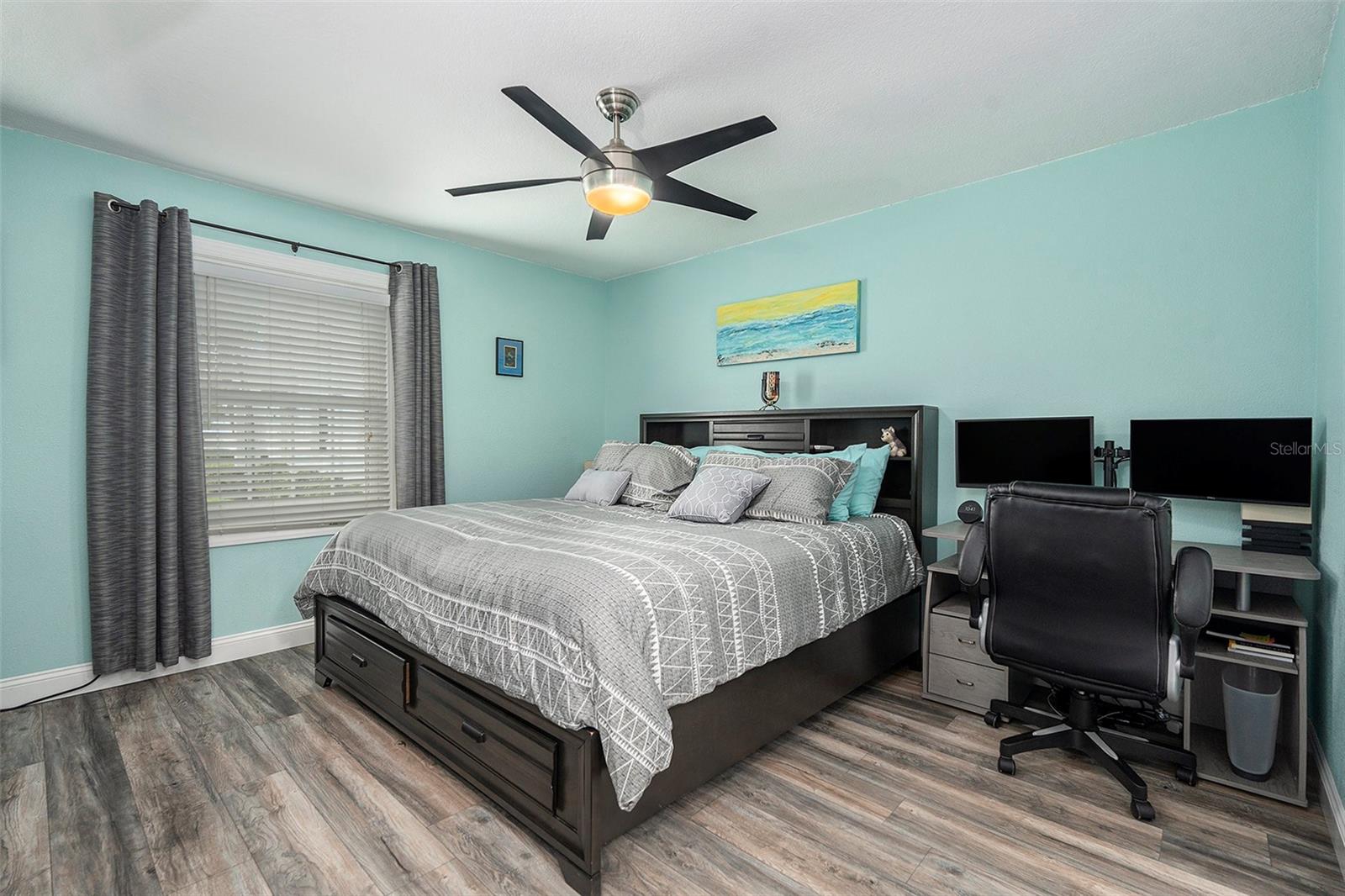 Image 13 of 25 For 5134 Salmon Drive Se A