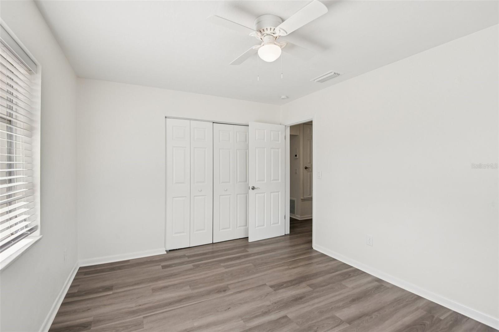 Image 20 of 38 For 6882 Pinehurst Drive