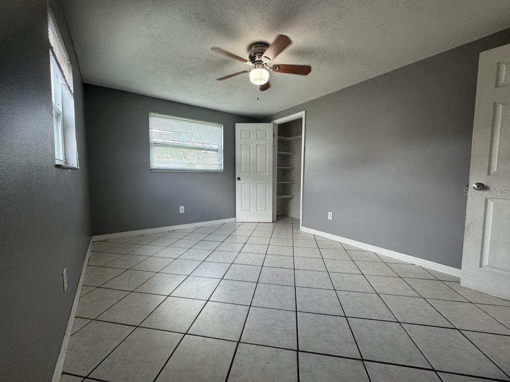 Image 14 of 48 For 427 Donald Street