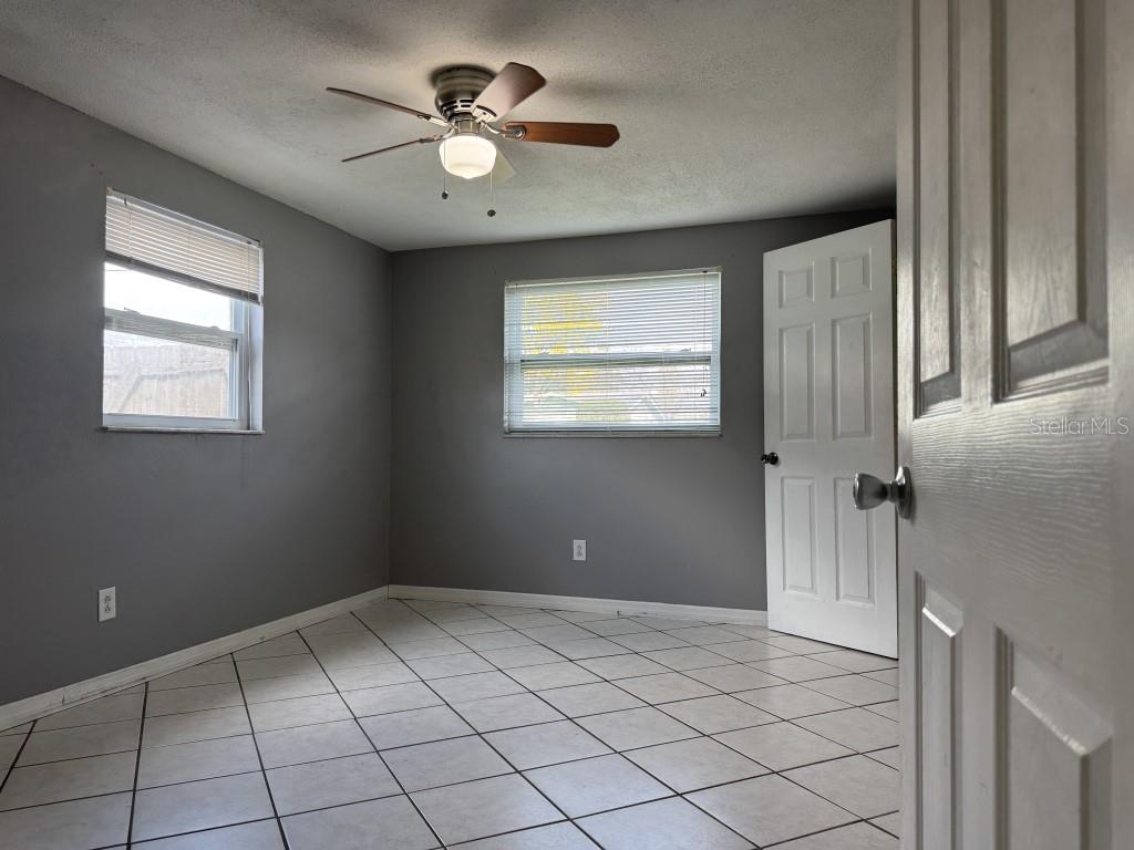 Image 15 of 48 For 427 Donald Street