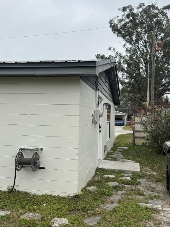 Image 24 of 48 For 427 Donald Street