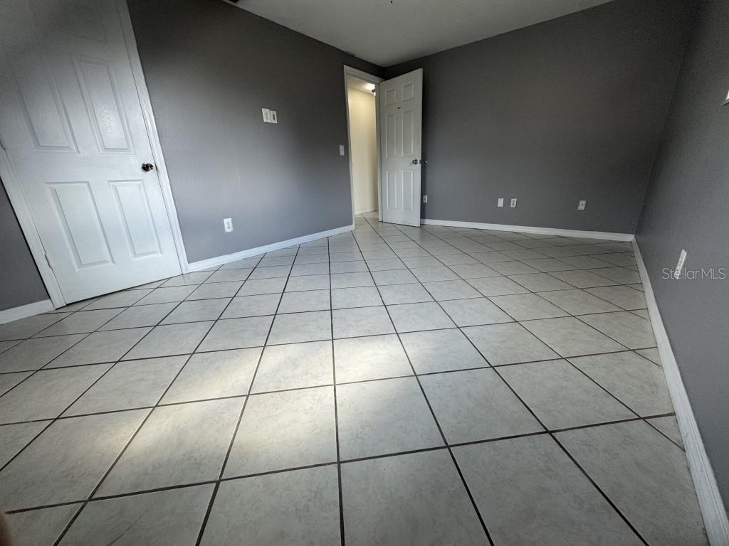 Image 31 of 48 For 427 Donald Street