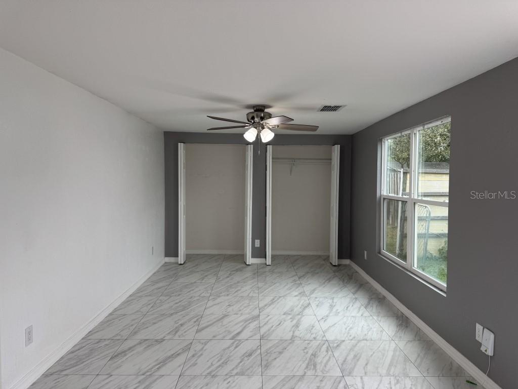 Image 9 of 48 For 427 Donald Street