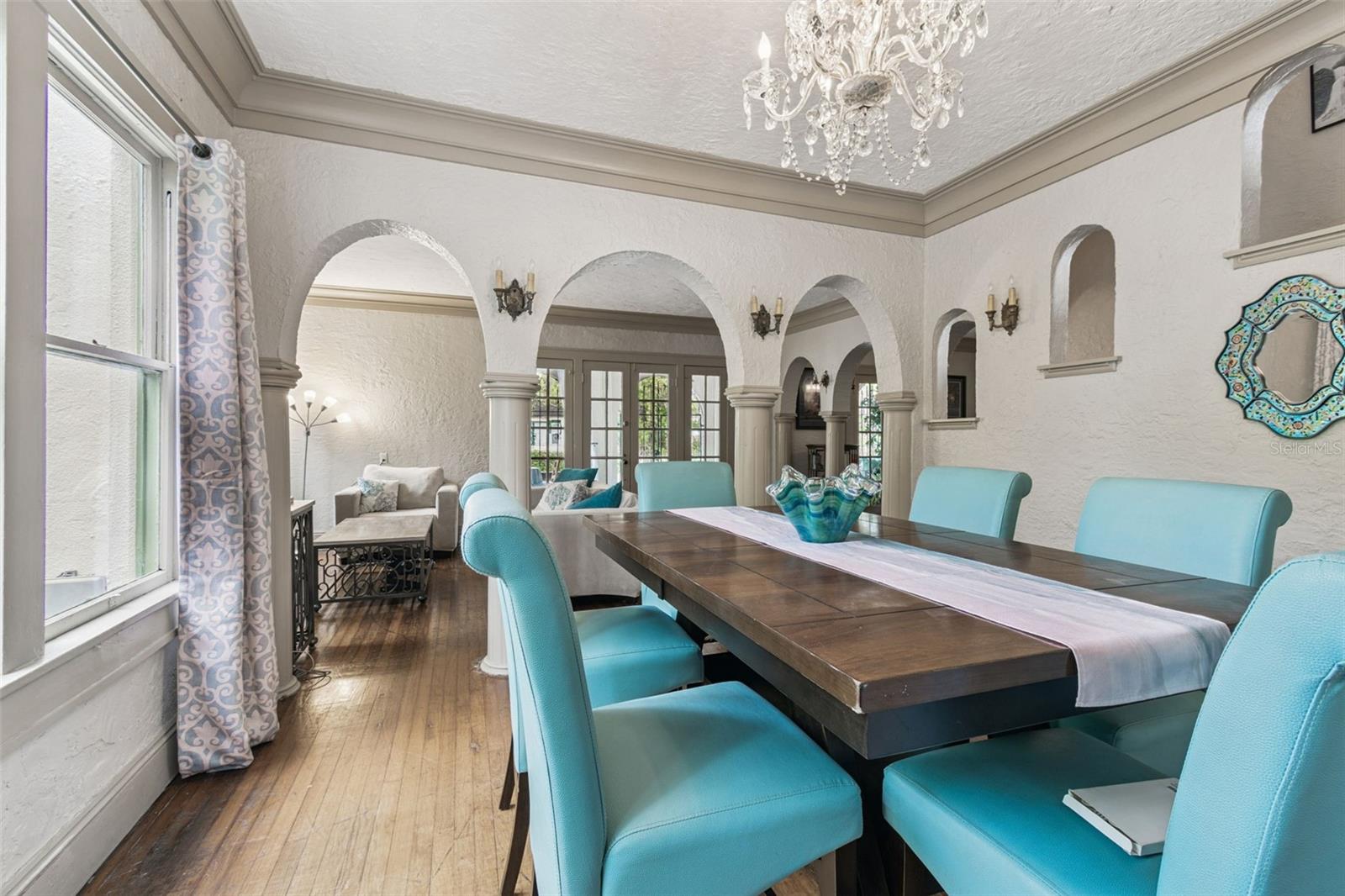 Image 20 of 84 For 4326 3rd Avenue S