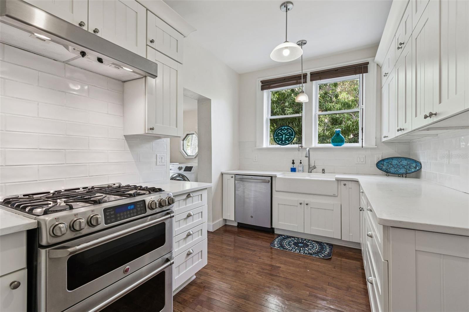 Image 23 of 84 For 4326 3rd Avenue S