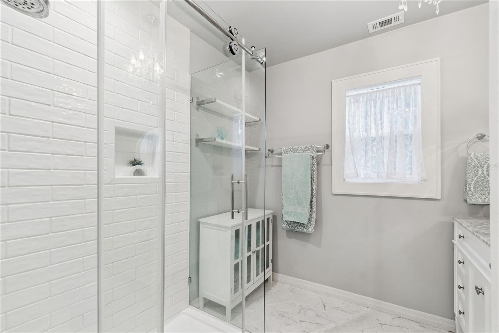 Image 43 of 84 For 4326 3rd Avenue S