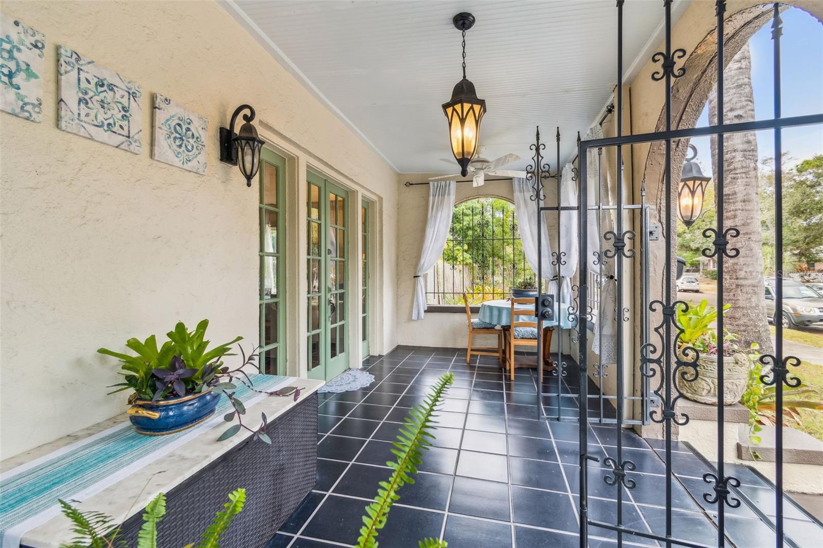 Image 6 of 84 For 4326 3rd Avenue S