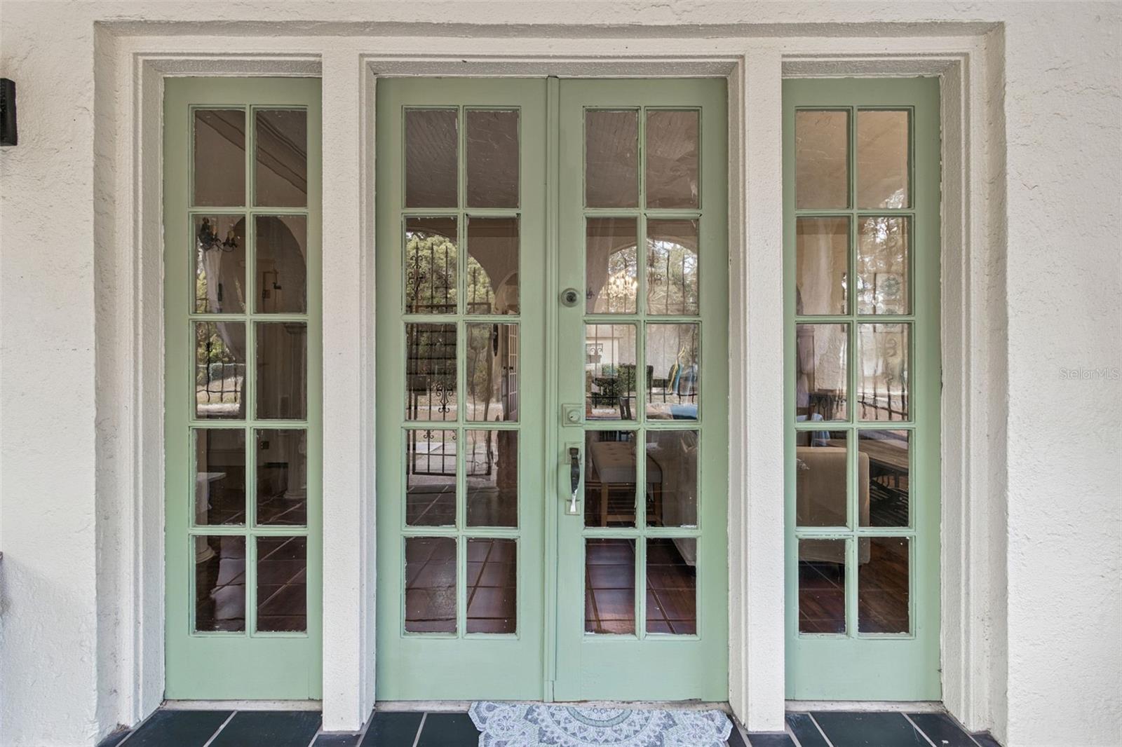 Image 9 of 84 For 4326 3rd Avenue S