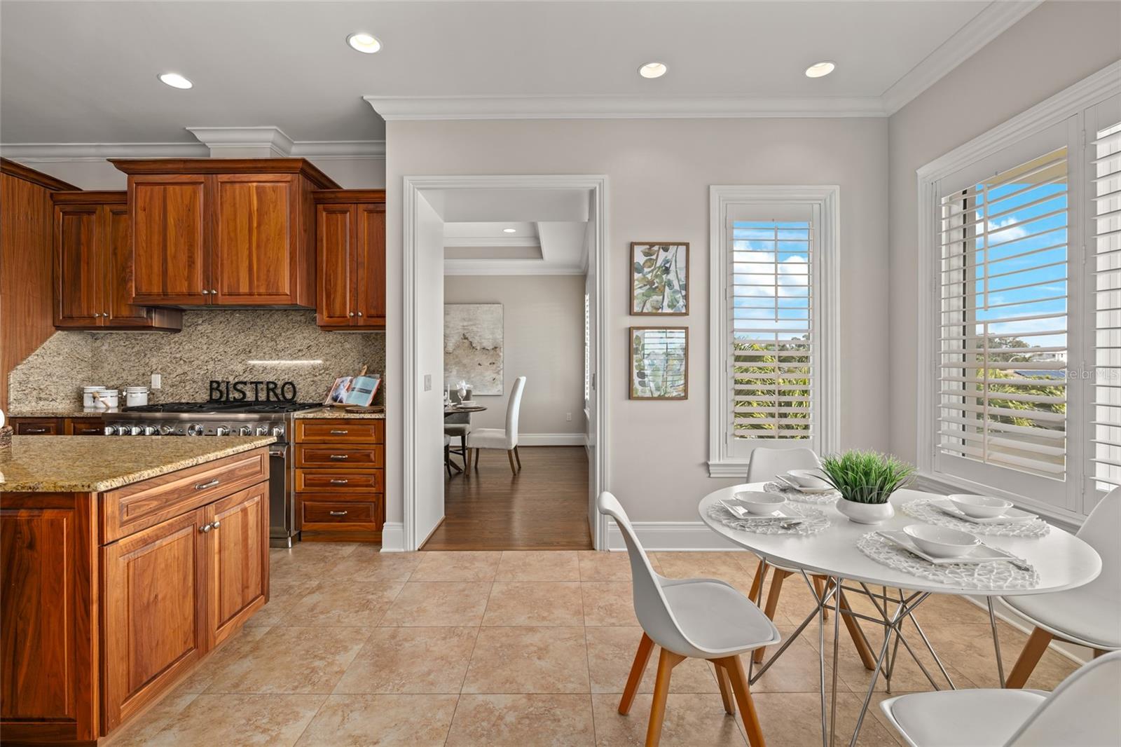 Image 14 of 65 For 1976 Kansas Avenue Ne