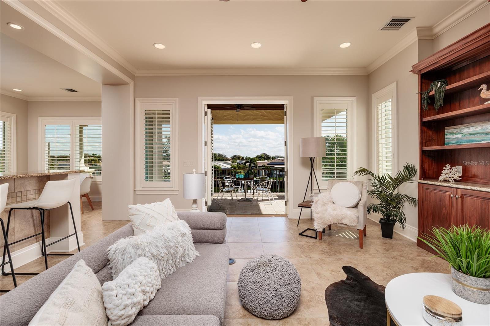 Image 17 of 65 For 1976 Kansas Avenue Ne