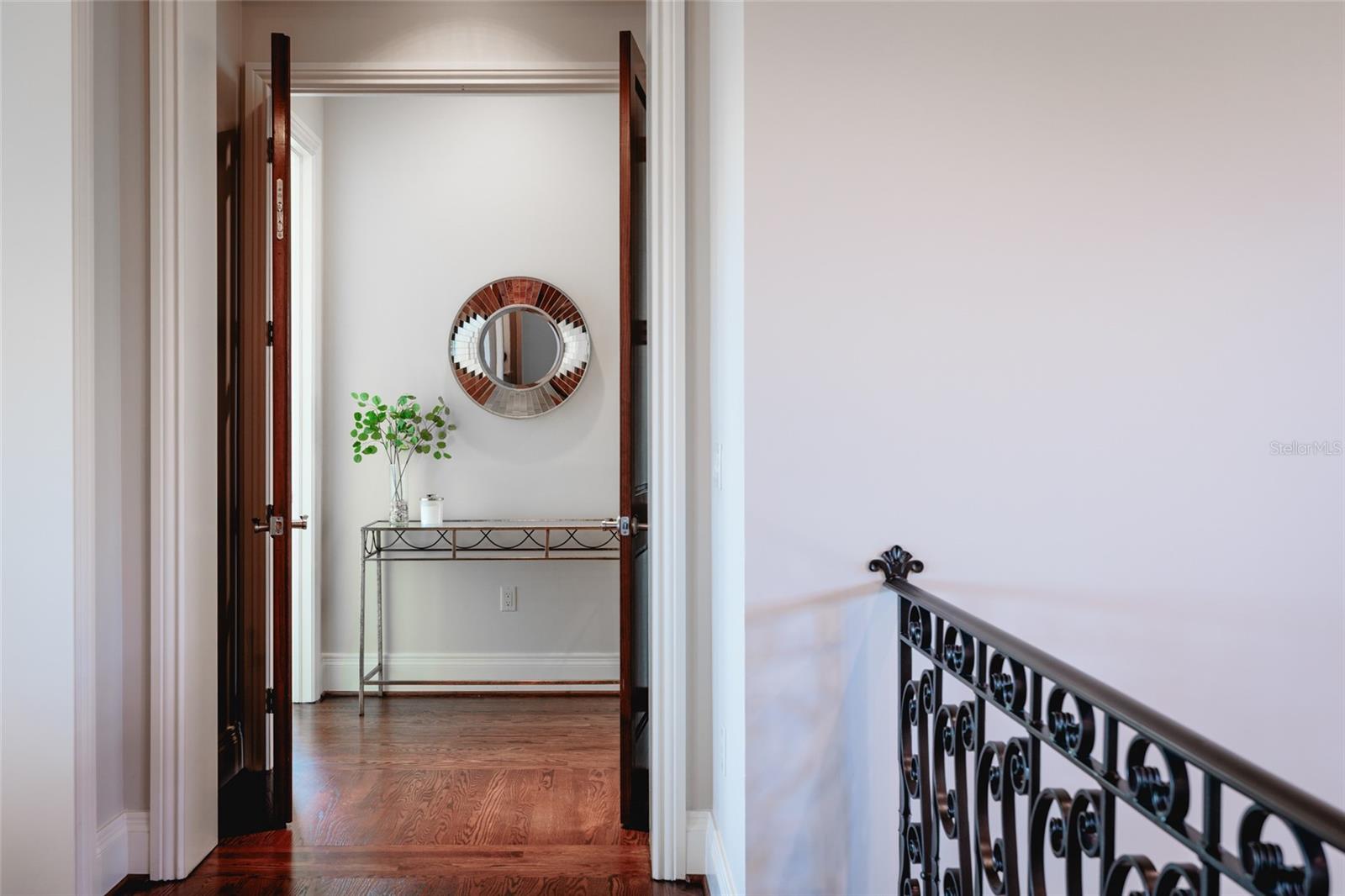 Image 23 of 65 For 1976 Kansas Avenue Ne