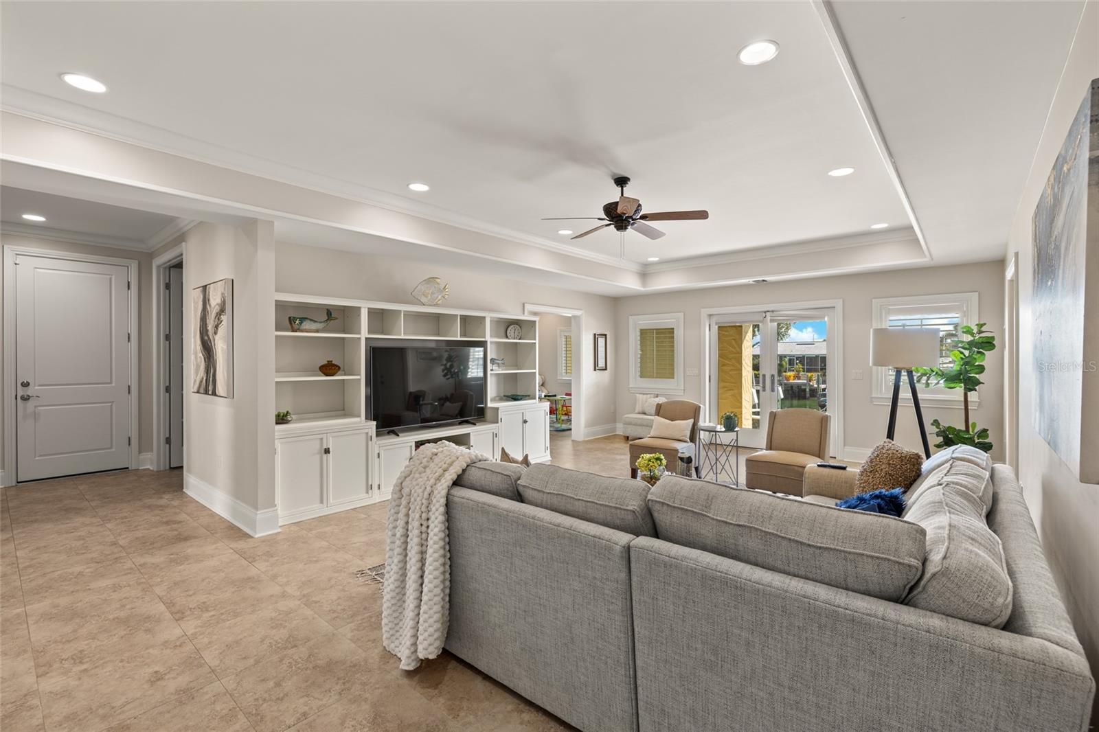 Image 40 of 65 For 1976 Kansas Avenue Ne