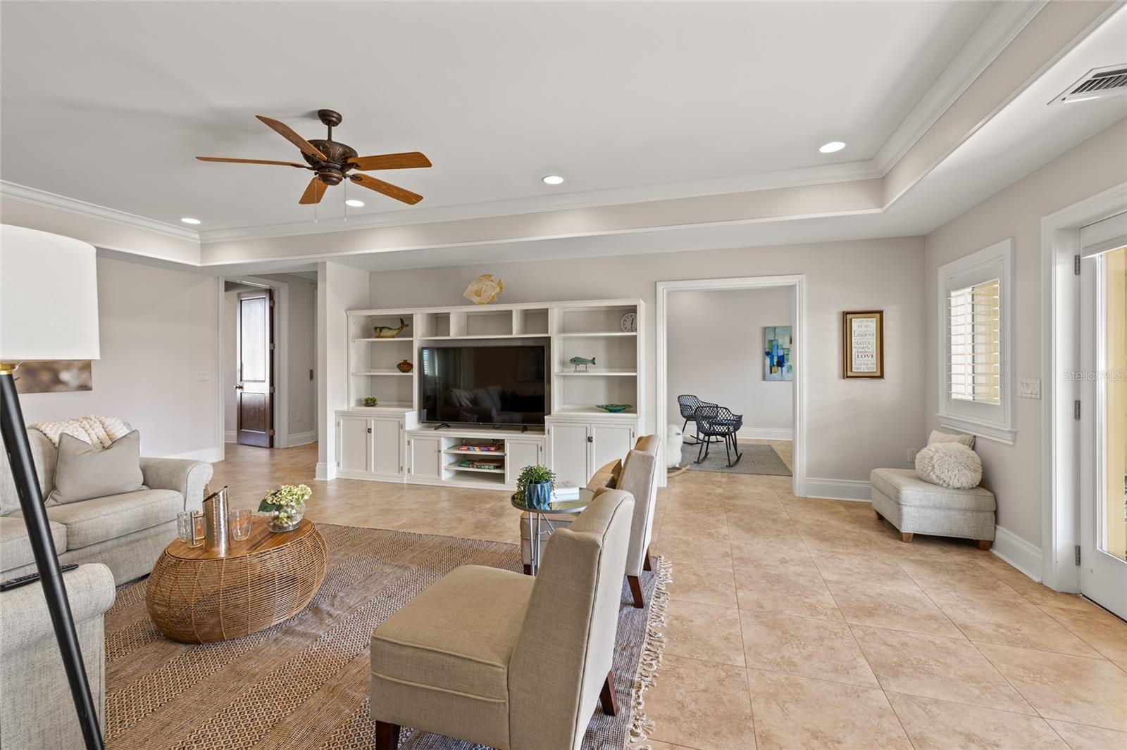 Image 41 of 65 For 1976 Kansas Avenue Ne