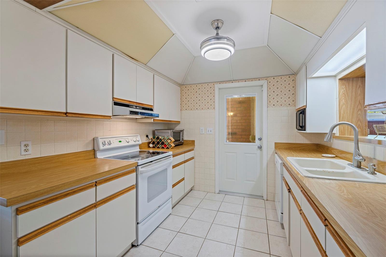 Image 11 of 34 For 1420 Bogie Drive