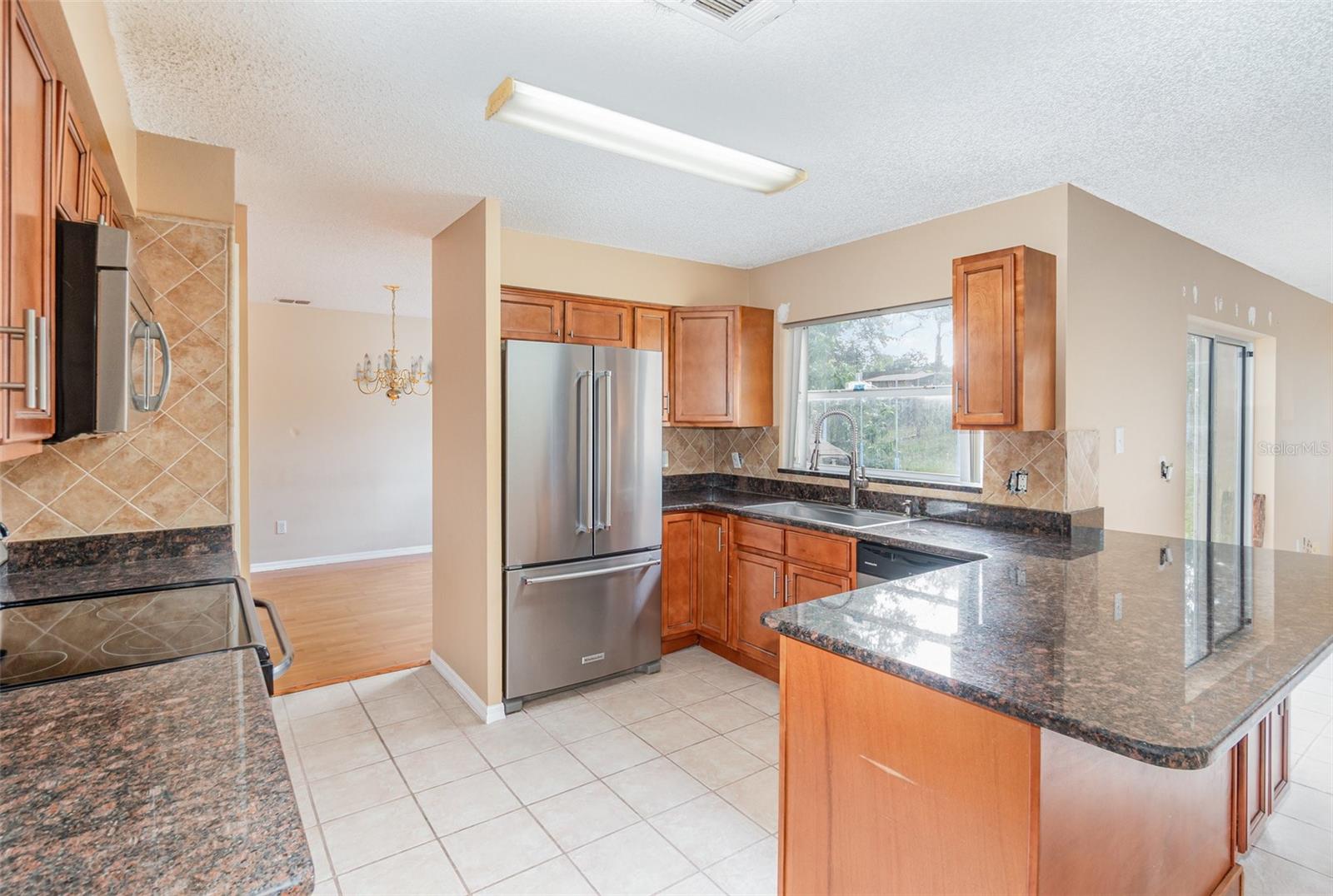 Image 11 of 27 For 6036 Brookhill Cir