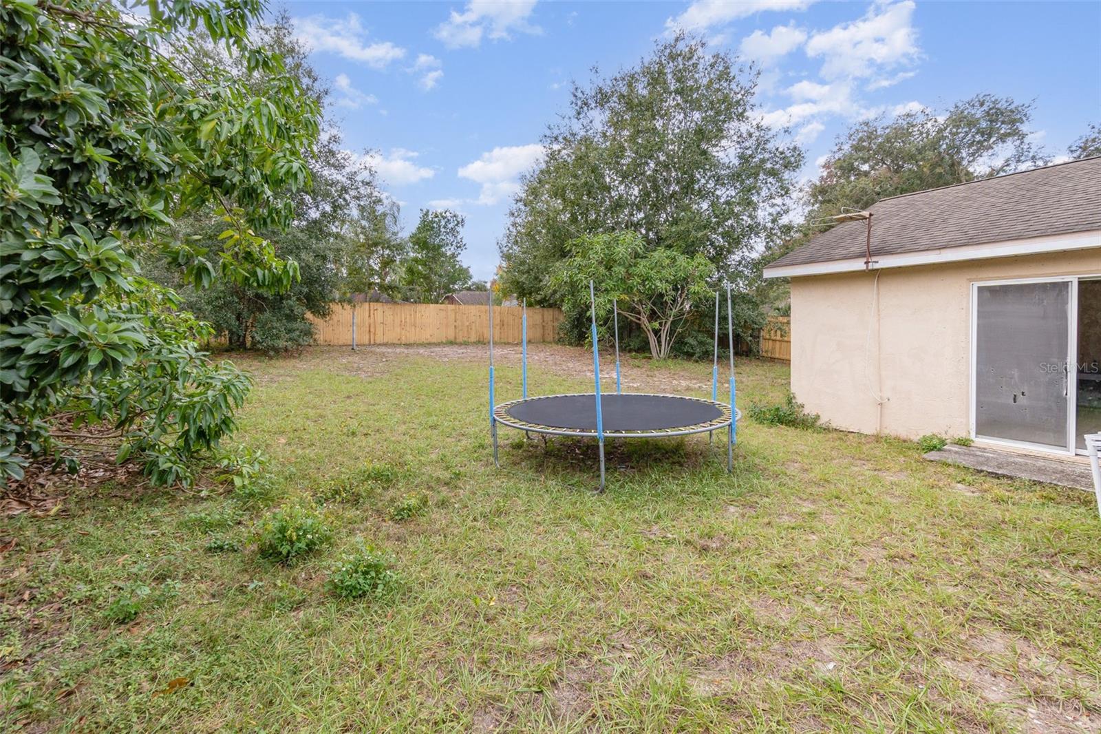 Image 23 of 27 For 6036 Brookhill Cir