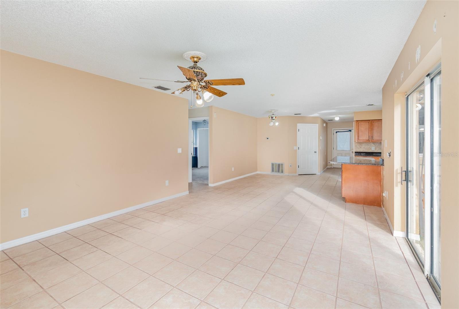 Image 9 of 27 For 6036 Brookhill Cir